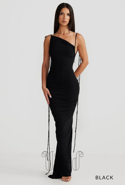 Melani The Label Gia Gown in Black / Blacks