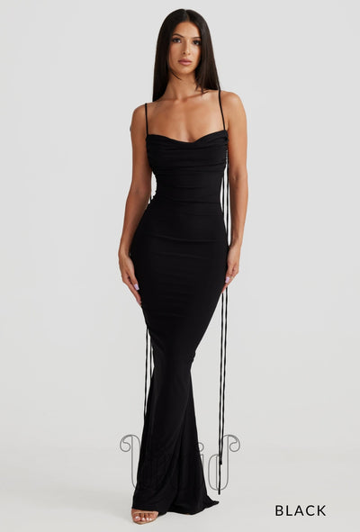 Melani The Label Jiani Gown in Black / Blacks