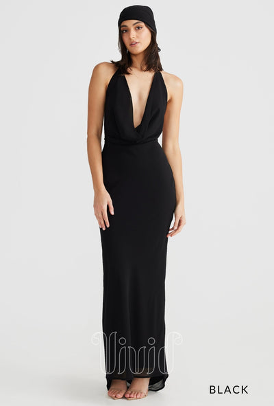 Melani The Label Lopez Gown in Black / Blacks